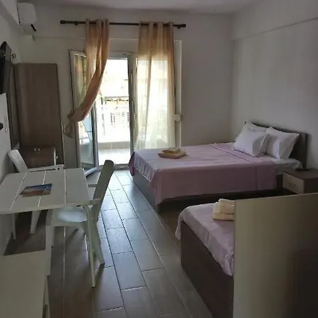 Apartment Sevi Nea Vrasna
